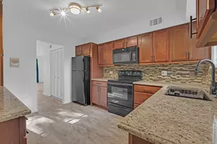 900 S Plum Grove Rd, Palatine, IL 60067 - Photo 6