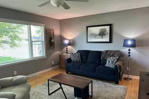 205 Sherwood Ln, Lena, IL 61048 - Photo 8
