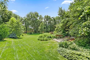 512 Barrington Ave, East Dundee, IL 60118 - Photo 30