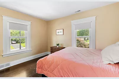 512 Barrington Avenue, East Dundee, IL 60118 - Photo 20