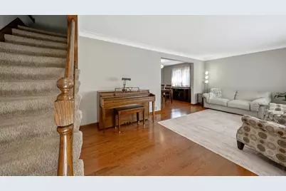 11001 S Ridgeway Avenue, Chicago, IL 60655 - Photo 8