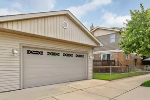 11001 S Ridgeway Ave, Chicago, IL 60655 - Photo 6