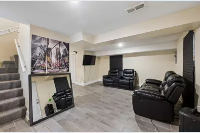 8243 S Halsted Street, Chicago, IL 60620 - Photo 14