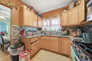 14926 Robey Ave, Harvey, IL 60426 - Photo 4