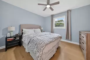 1031 Shari Ln, Libertyville, IL 60048 - Photo 12