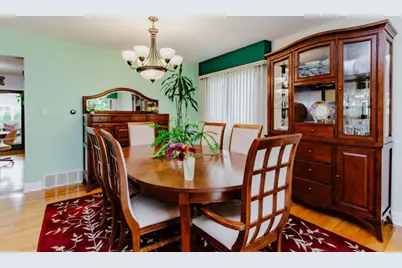 7022 Birchwood Avenue, Niles, IL 60714 - Photo 20