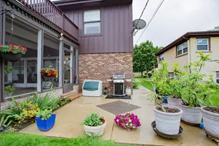 7022 Birchwood Ave, Niles, IL 60714 - Photo 46