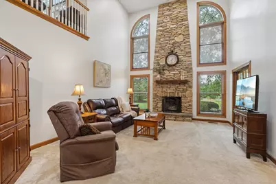 2203 Crystal Way, Crystal Lake, IL 60012 - Photo 8