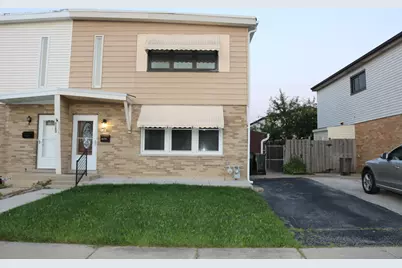 9259 Hamlin Avenue, Des Plaines, IL 60016 - Photo 1