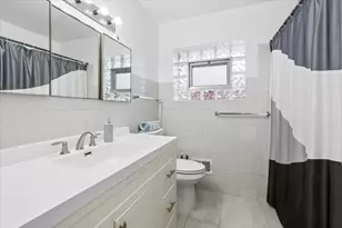 620 N Main St, Mount Prospect, IL 60056 - Photo 10