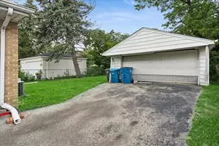 620 N Main St, Mount Prospect, IL 60056 - Photo 16