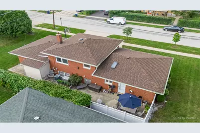 1241 Fargo Avenue, Des Plaines, IL 60018 - Photo 6