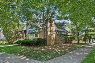 3301 N Newland Ave, Chicago, IL 60634 - Photo 2