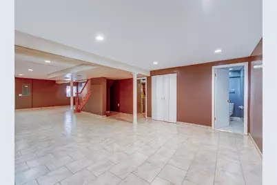1810 Van Dyke Lane, Carpentersville, IL 60110 - Photo 20