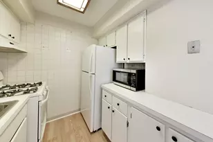 10820 Kilpatrick Ave, Oak Lawn, IL 60453 - Photo 14