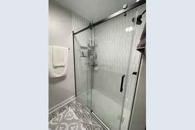 1112 W 18th Street #2F, Chicago, IL 60608 - Photo 4