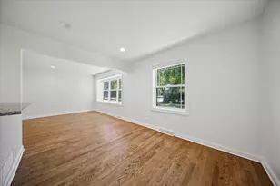 232 E 55th St, Westmont, IL 60559 - Photo 12