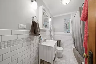 4442 N Sacramento Ave, Chicago, IL 60625 - Photo 18