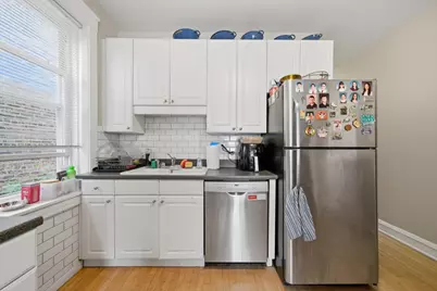 4442 N Sacramento Avenue, Chicago, IL 60625 - Photo 8