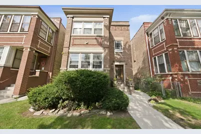 4442 N Sacramento Avenue, Chicago, IL 60625 - Photo 1