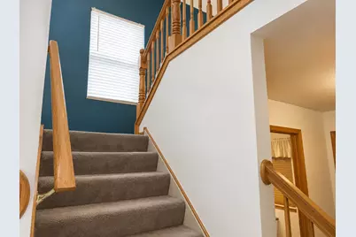 2297 N Arapahoe Trail, Round Lake Heights, IL 60073 - Photo 12