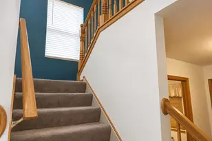 2297 N Arapahoe Trail, Round Lake Heights, IL 60073 - Photo 12