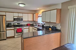 2022 Whitmore Dr, Romeoville, IL 60446 - Photo 6
