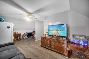 2213 N Kildare Ave, Chicago, IL 60639 - Photo 12