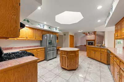 19451 Stonehenge Drive, Mokena, IL 60448 - Photo 12