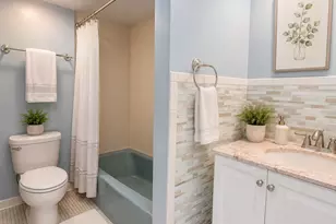 110 W Butterfield Rd, Elmhurst, IL 60126 - Photo 8
