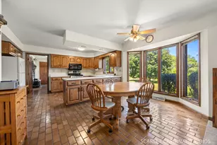 36 Crofton Ct, Oswego, IL 60543 - Photo 14