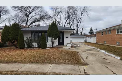 638 Calhoun Avenue, Calumet City, IL 60409 - Photo 1