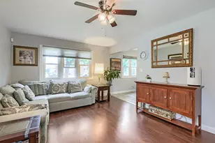 344 N Princeton Ave, Villa Park, IL 60181 - Photo 4