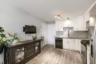 344 N Princeton Ave, Villa Park, IL 60181 - Photo 8