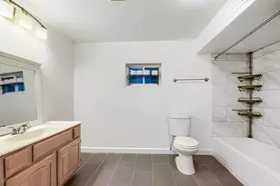 344 N Princeton Ave, Villa Park, IL 60181 - Photo 22