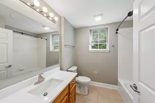 511 Prestwick Ln, Wheeling, IL 60090 - Photo 6
