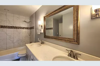 132 N Kitson Drive, Palatine, IL 60074 - Photo 18