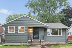 1042 S 8th Ave, Kankakee, IL 60901 - Photo 1