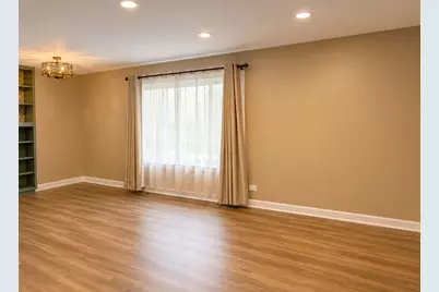 1037 Ridgewood Drive, Bolingbrook, IL 60440 - Photo 6