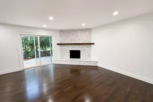 523 Dunsten Cir, Northbrook, IL 60062 - Photo 14