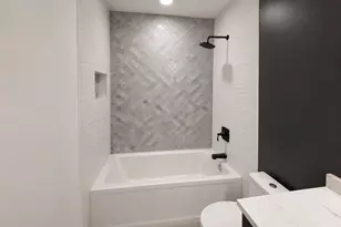 523 Dunsten Cir, Northbrook, IL 60062 - Photo 32