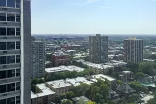 4250 N Marine Dr, Chicago, IL 60613 - Photo 10