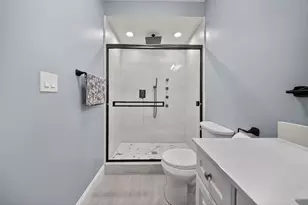 4319 S Plantree Rd, Naperville, IL 60564 - Photo 50