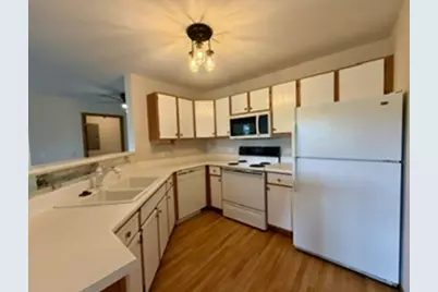510 Cunat Boulevard #2D, Richmond, IL 60071 - Photo 8