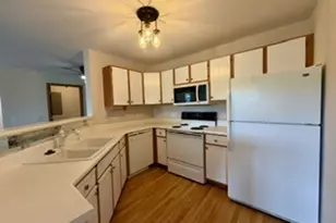 510 Cunat Blvd, Richmond, IL 60071 - Photo 8