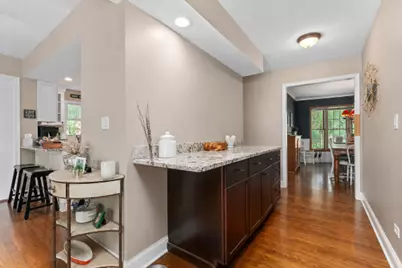 1305 Dancer Court, Libertyville, IL 60048 - Photo 12