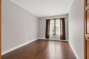 1305 Dancer Ct, Libertyville, IL 60048 - Photo 14