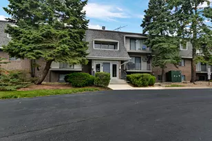 228 E Bailey Rd, Naperville, IL 60565 - Photo 2