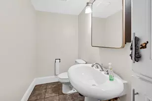 228 E Bailey Rd, Naperville, IL 60565 - Photo 12