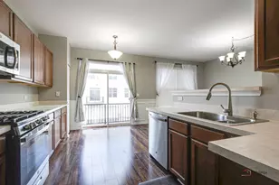 921 Summit Creek Dr, Shorewood, IL 60404 - Photo 16